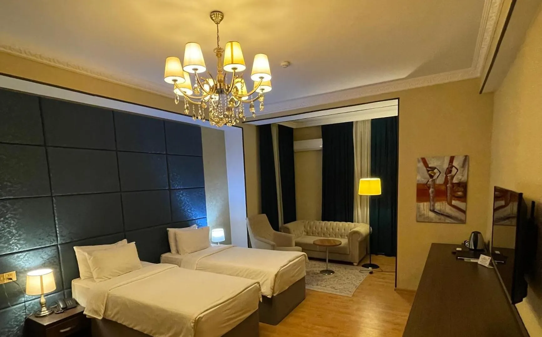 Mirror Design Hotels Baky